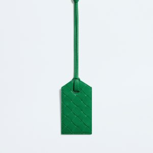 Getaway Tag Holder