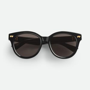 Dizzy Round Sunglasses