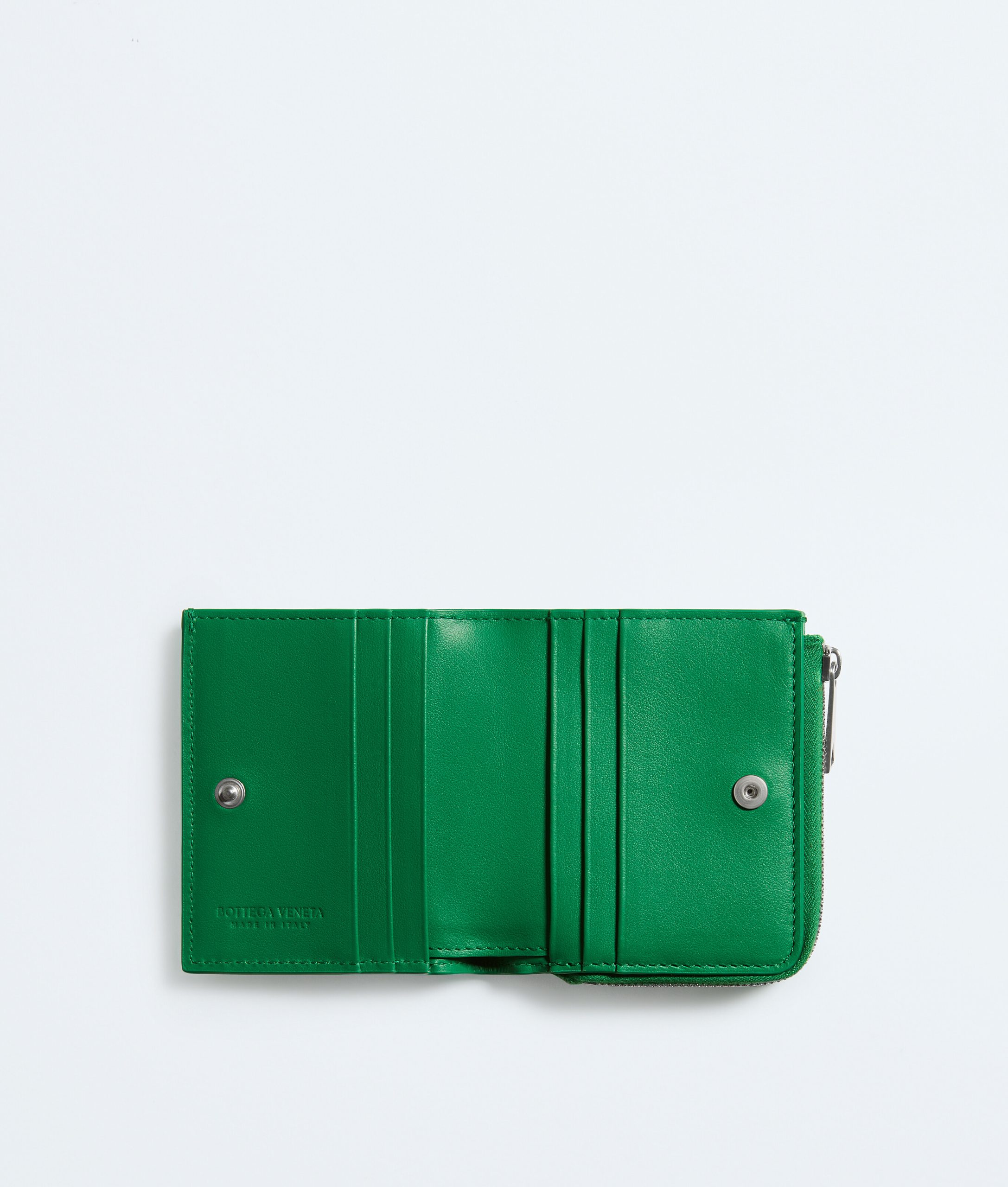 Intrecciato Stamp Bi-Fold Wallet - Image 2