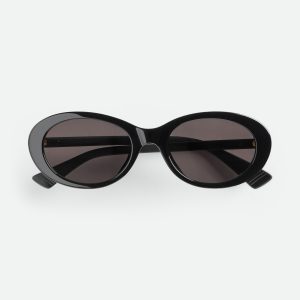 Classic Oval Sunglasses