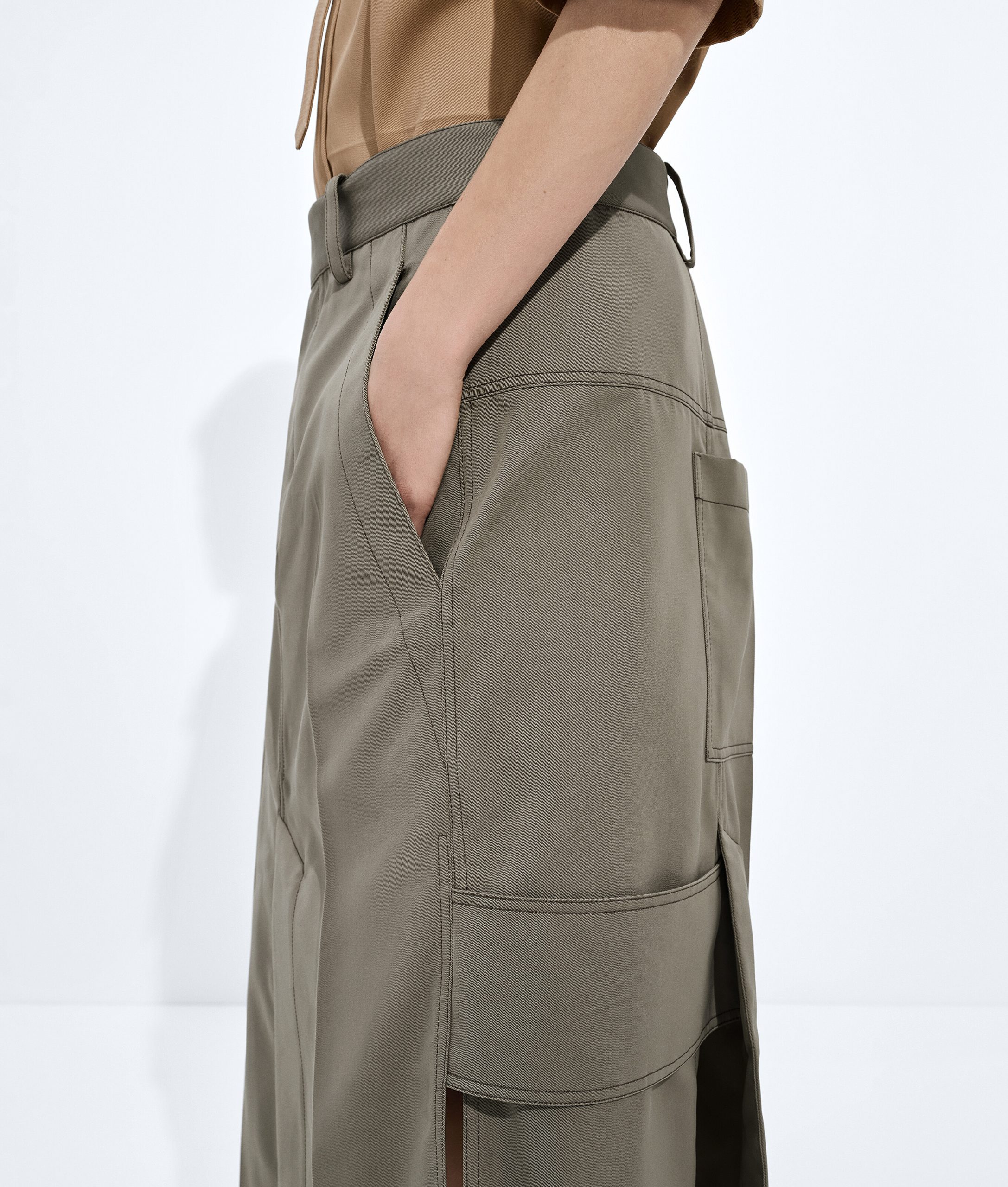 Cotton and Silk Gabardine Skirt - Image 5
