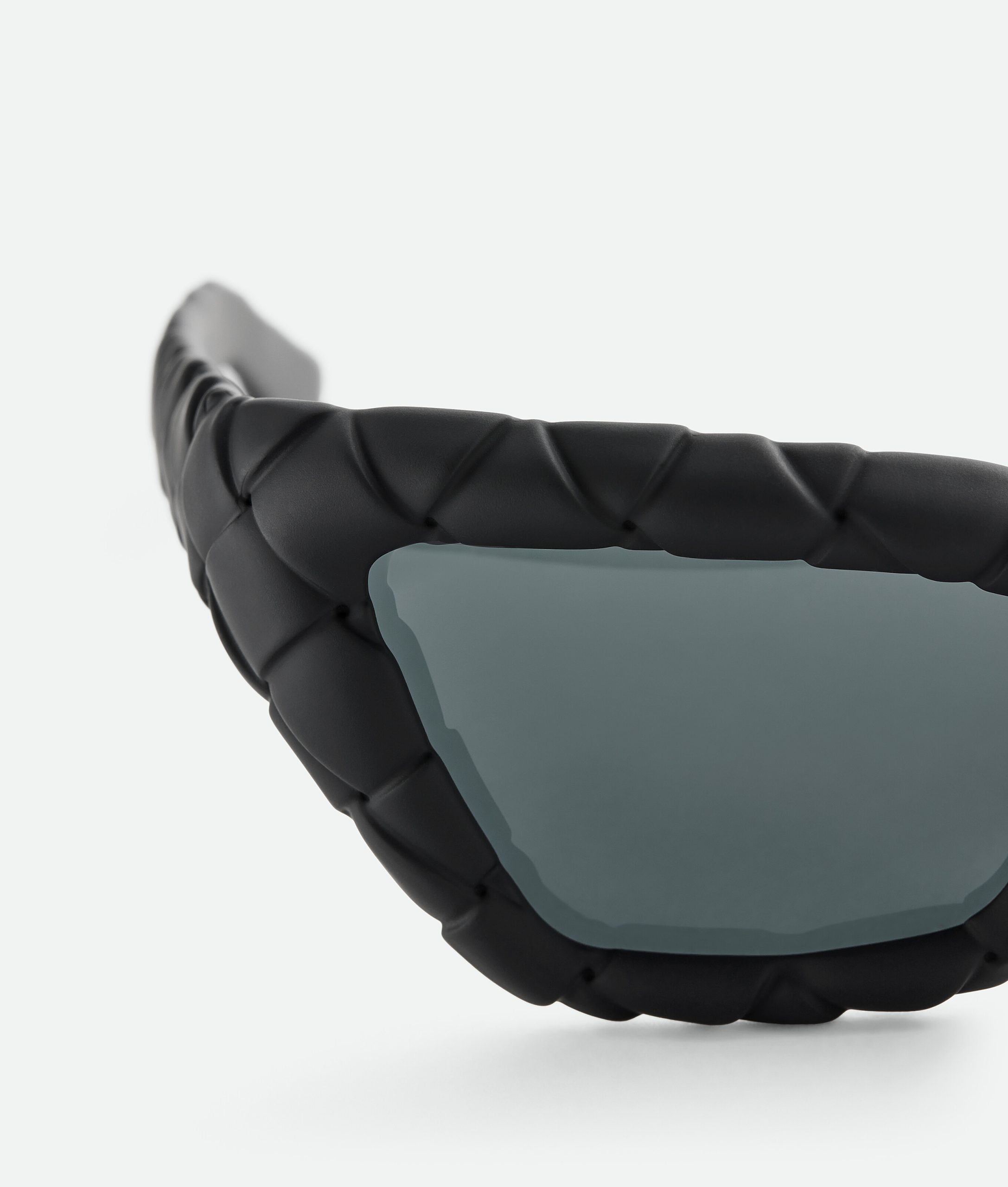 Intrecciato Cat Eye Sunglasses - Image 4