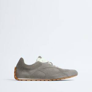 Orbit Flash Sneaker