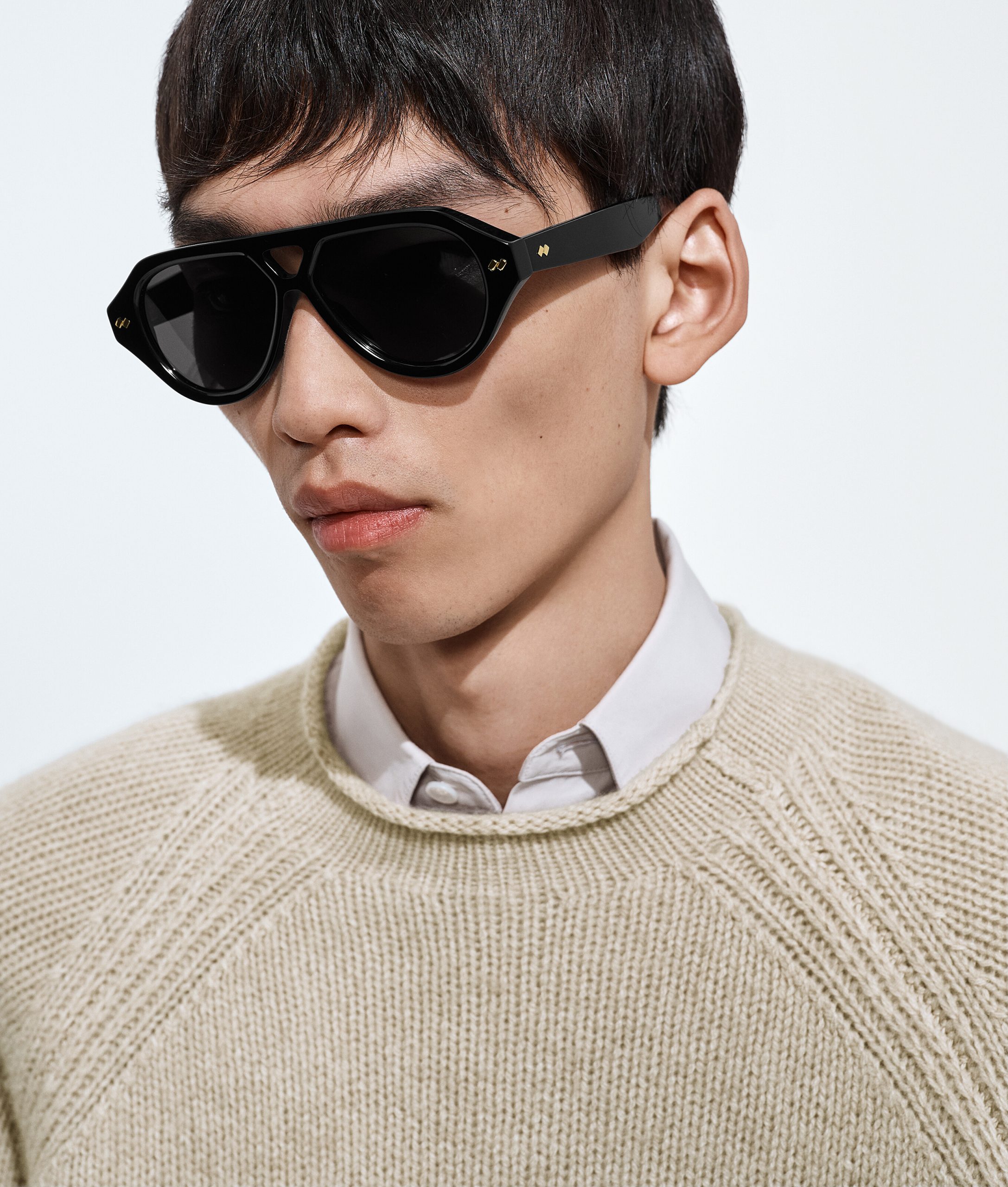 Dizzy Aviator Sunglasses - Image 2