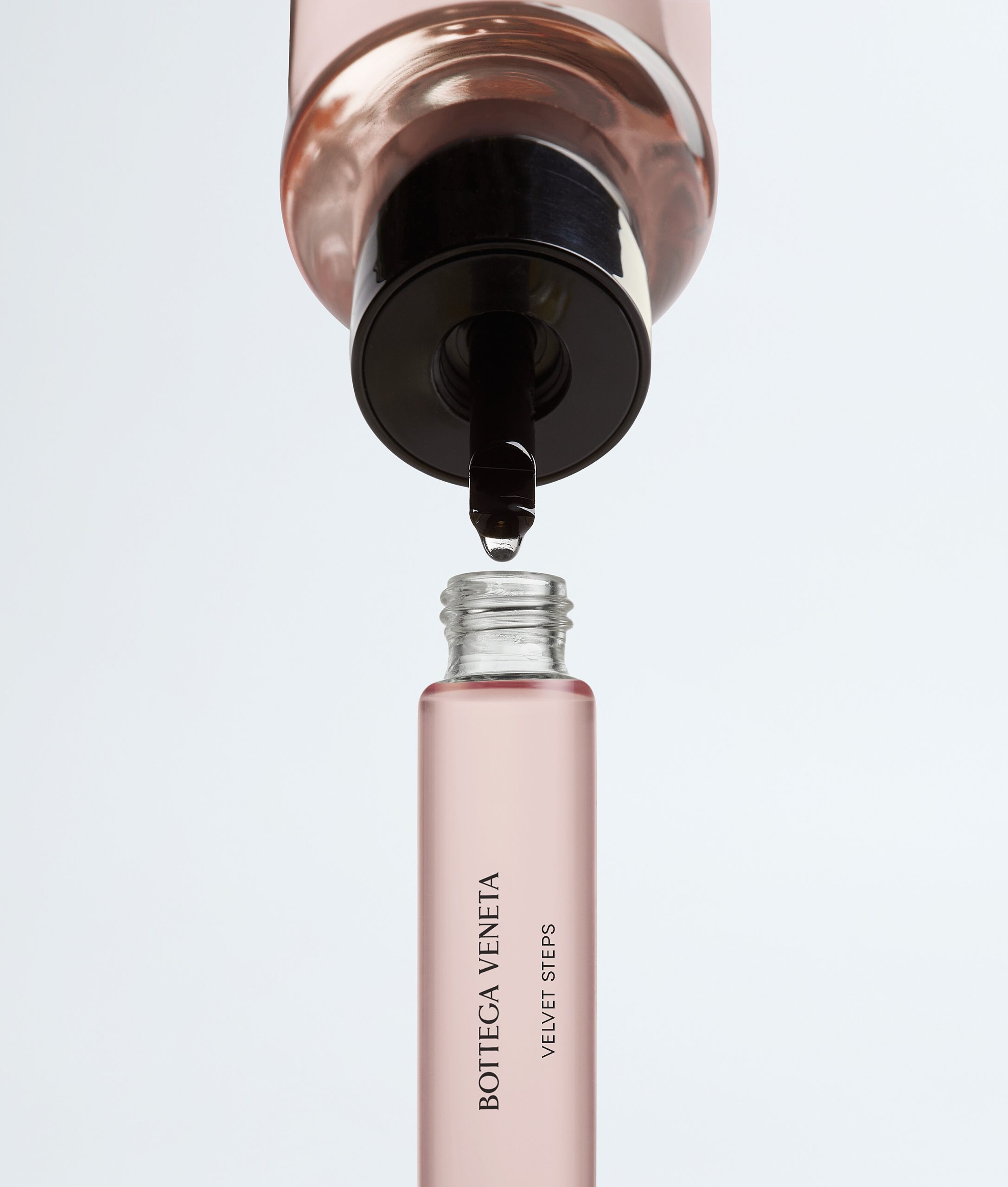 Velvet Steps - Eau de Parfum 15 ml | 0.5 fl.oz. - Image 2
