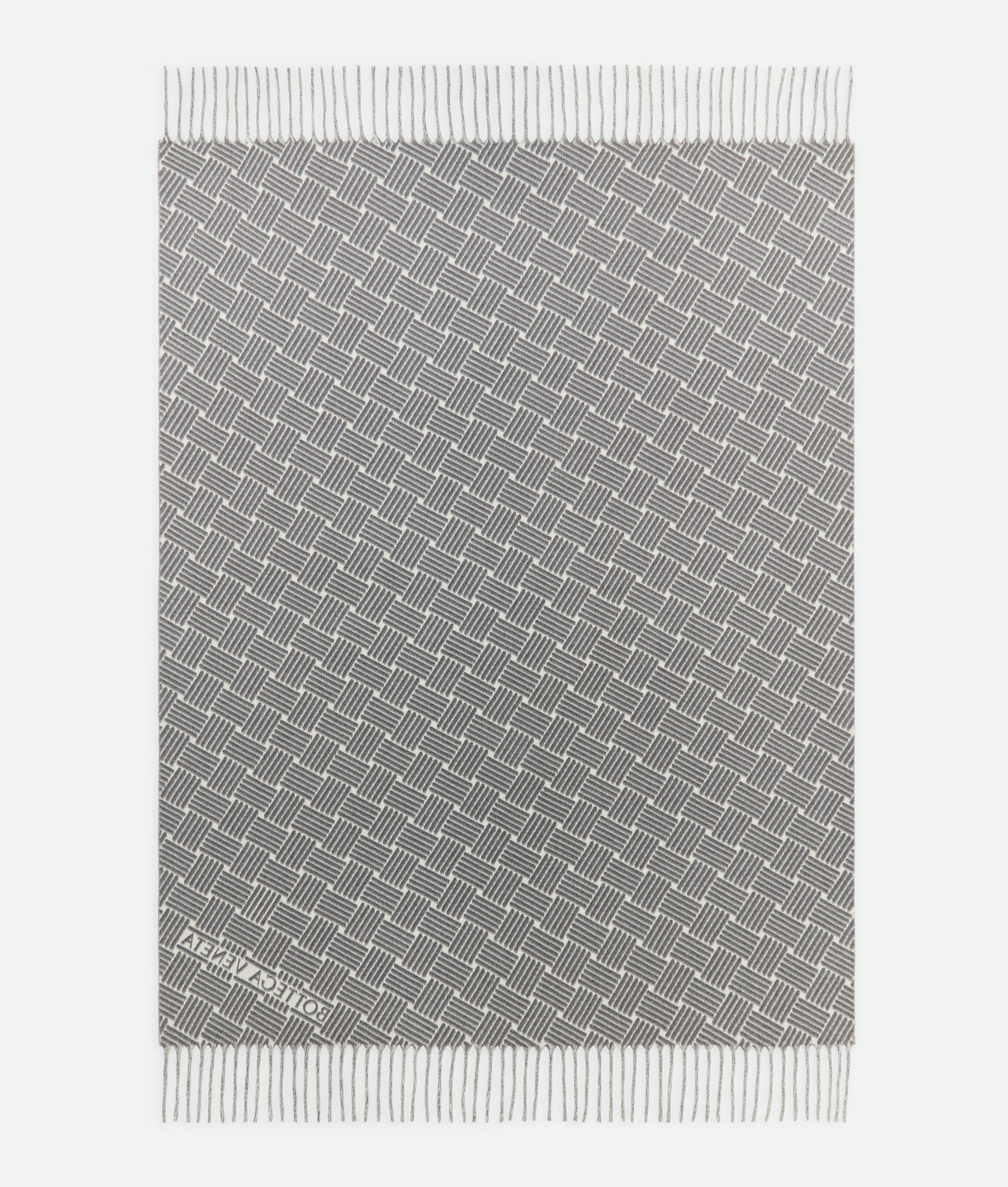 Cashmere Blanket With Intreccio Motif - Image 3