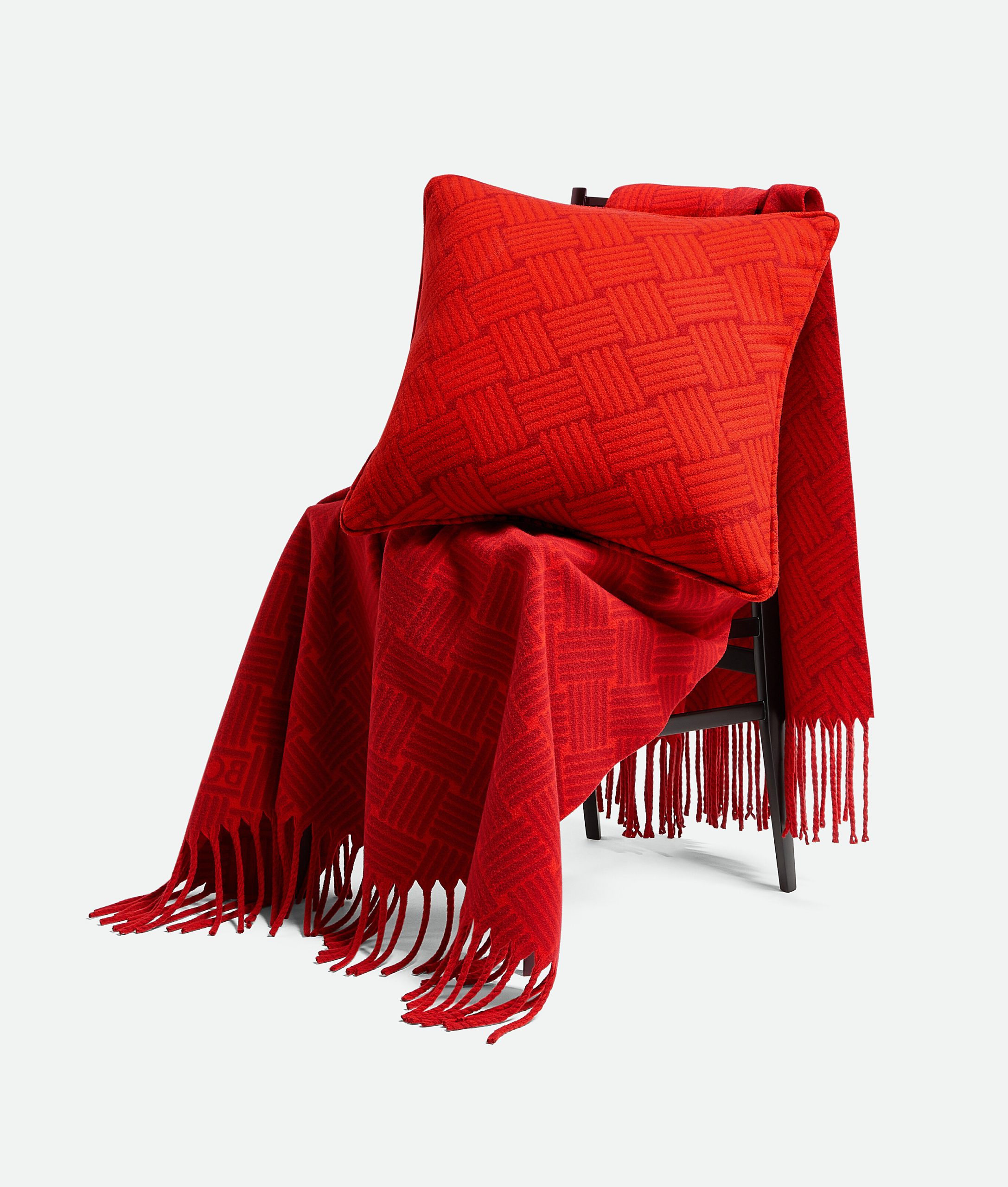 Cashmere Cushion With Intreccio Motif - Image 2