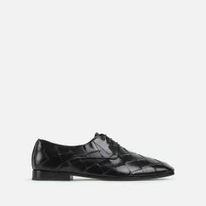 Roma Lace-Up Shoe