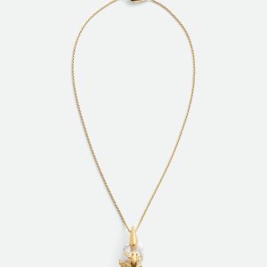 Rana Pearl Necklace