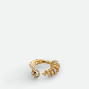 Twist Ring